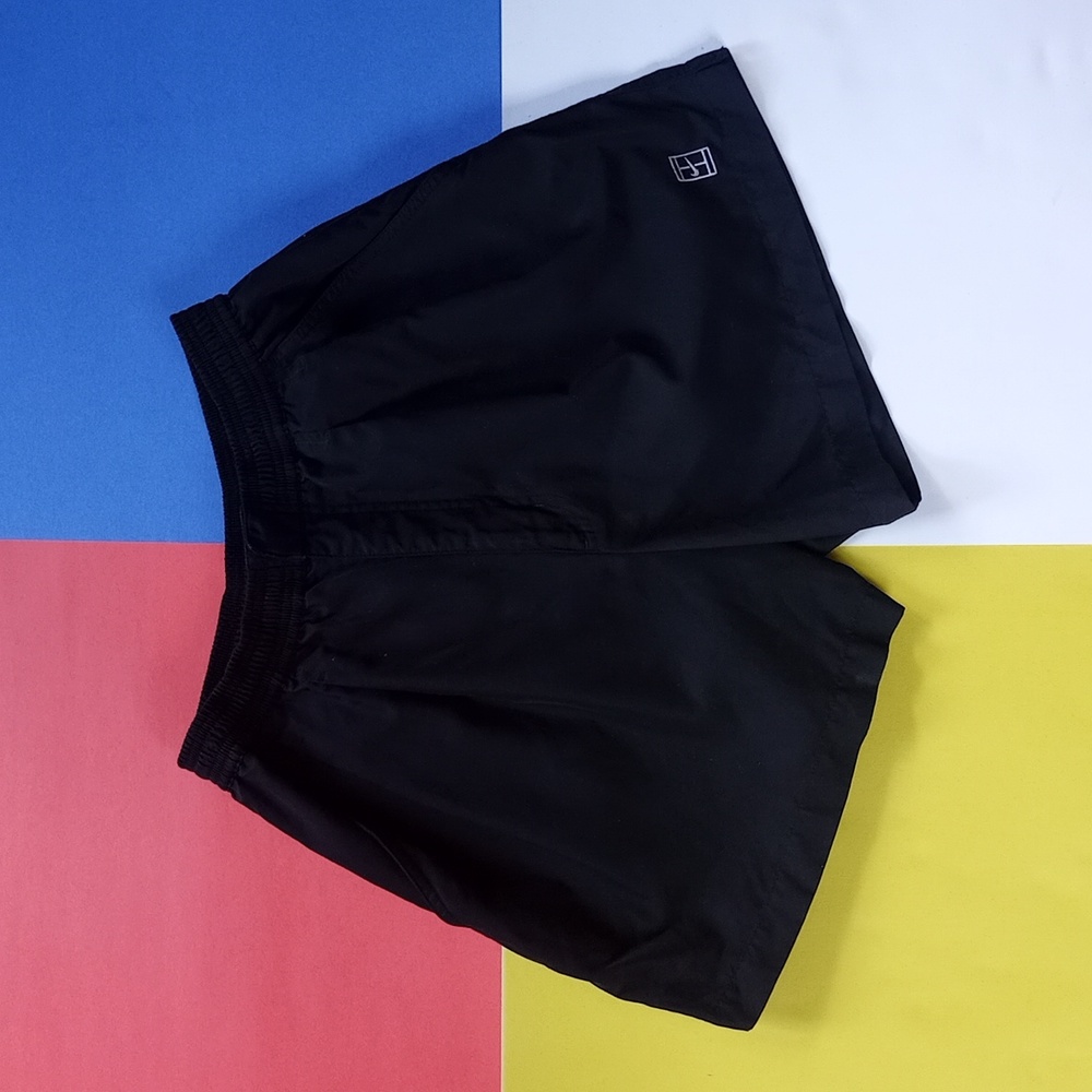 Y2K 2000s  Nike Essential Shorts With Pockets Unisex